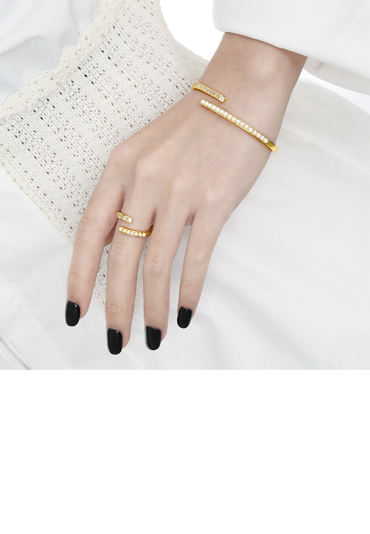925 Sterling Silver Plated Gold Simple Temperament Geometric Imitation Pearl Adjustable Open Ring with Cubic Zirconia - Luxurious Look