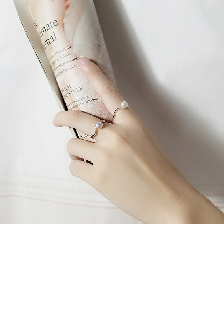 925 Sterling Silver Simple Fashion Geometric White Freshwater Pearl Adjustable Opening Ring - Luxurious Look