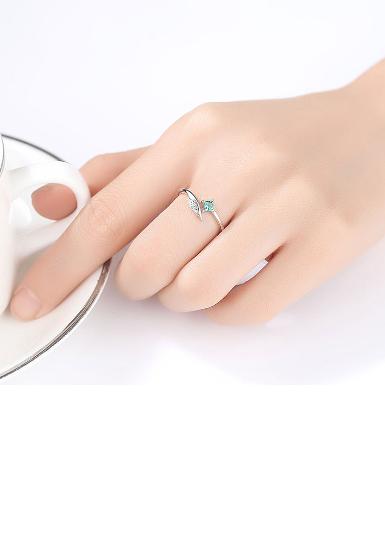 925 Sterling Silver Simple and Elegant Angel Wings Adjustable Open Ring with Green Cubic Zirconia - Luxurious Look