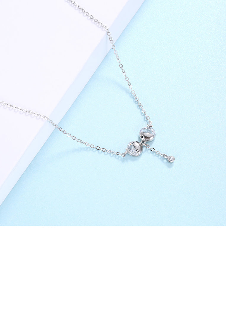 925 Sterling Silver Simple Kiss Fish Necklace with Austrian Element Crystal