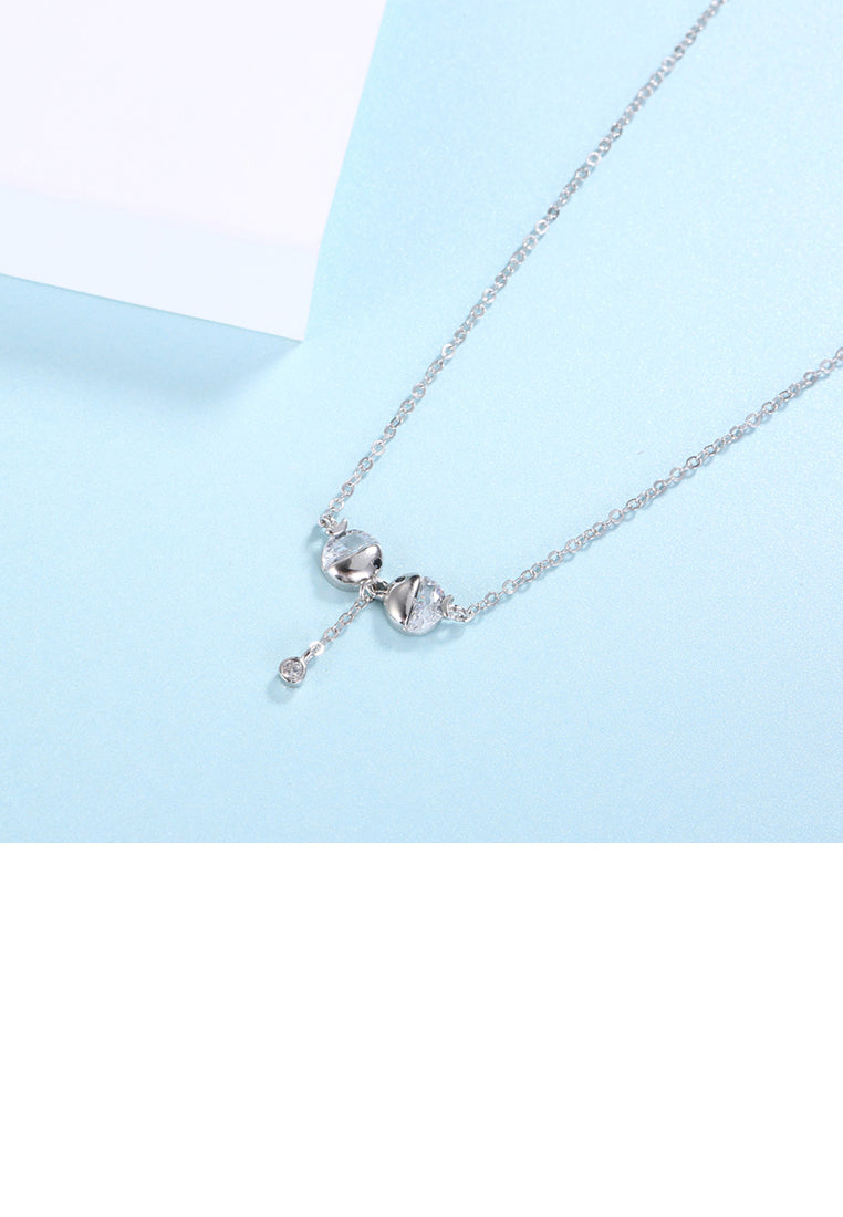 925 Sterling Silver Simple Kiss Fish Necklace with Austrian Element Crystal