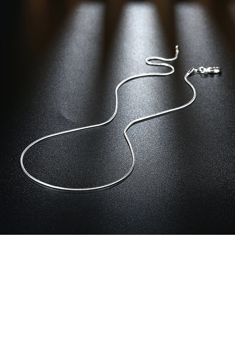 Fashion Simple 1MM Snake Necklace 40cm
