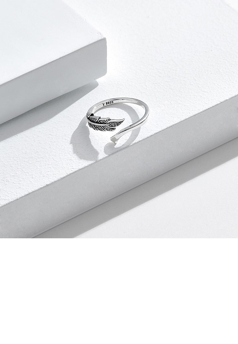 925 Sterling Silver Fashion Simple Leaf Adjustable Open Ring with Cubic Zirconia - Luxurious Look