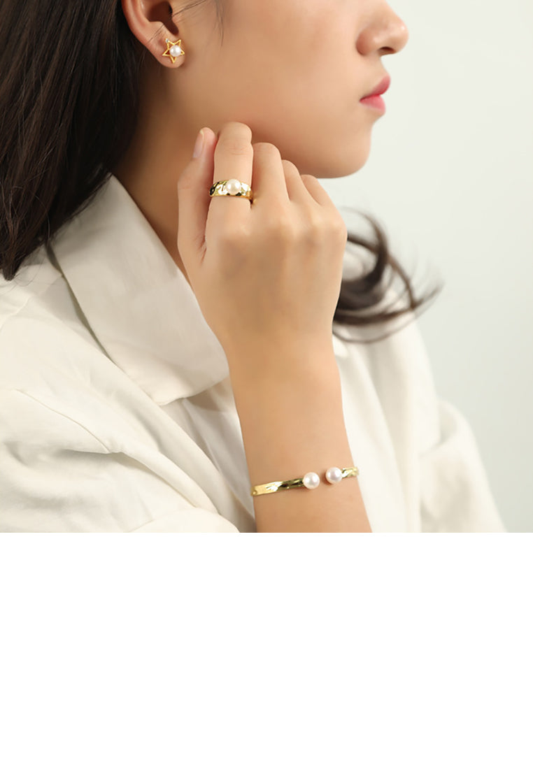 925 Sterling Silver Plated Gold Bump Geometric Freshwater Pearl Adjustable Ring - Luxurious Look