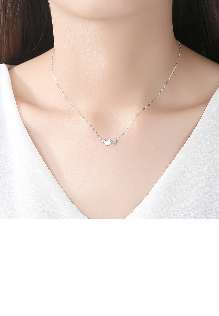 925 Sterling Silver Simple Romantic Double Heart Necklace with Cubic Zirconia - Luxurious Look