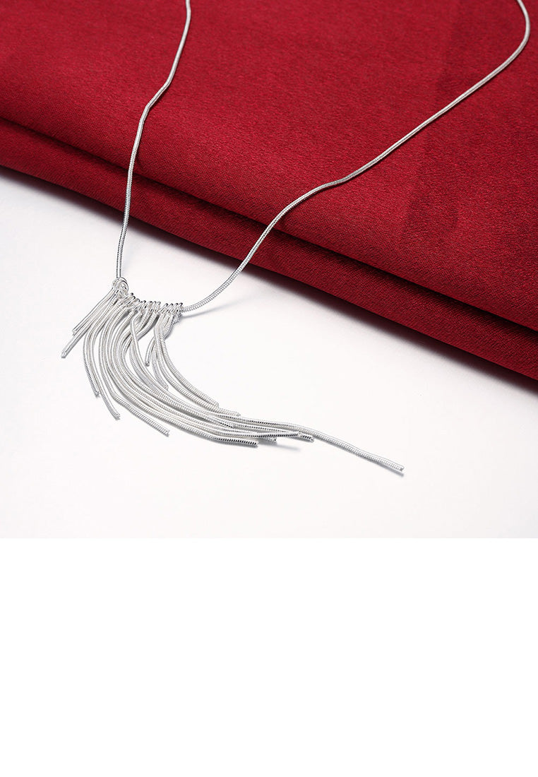 Simple and Fashion Geometric Tassel Necklace