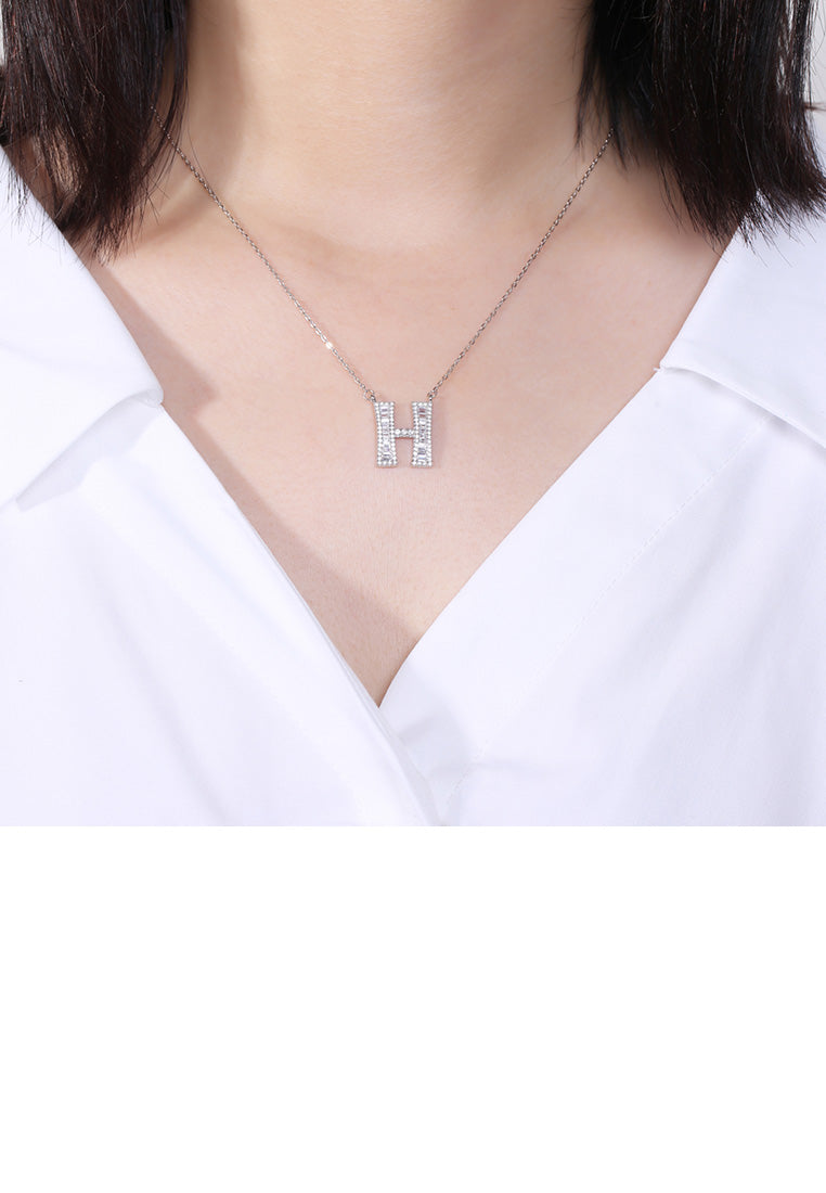 925 Sterling Silver Fashion Personality English Alphabet H Cubic Zircon Necklace