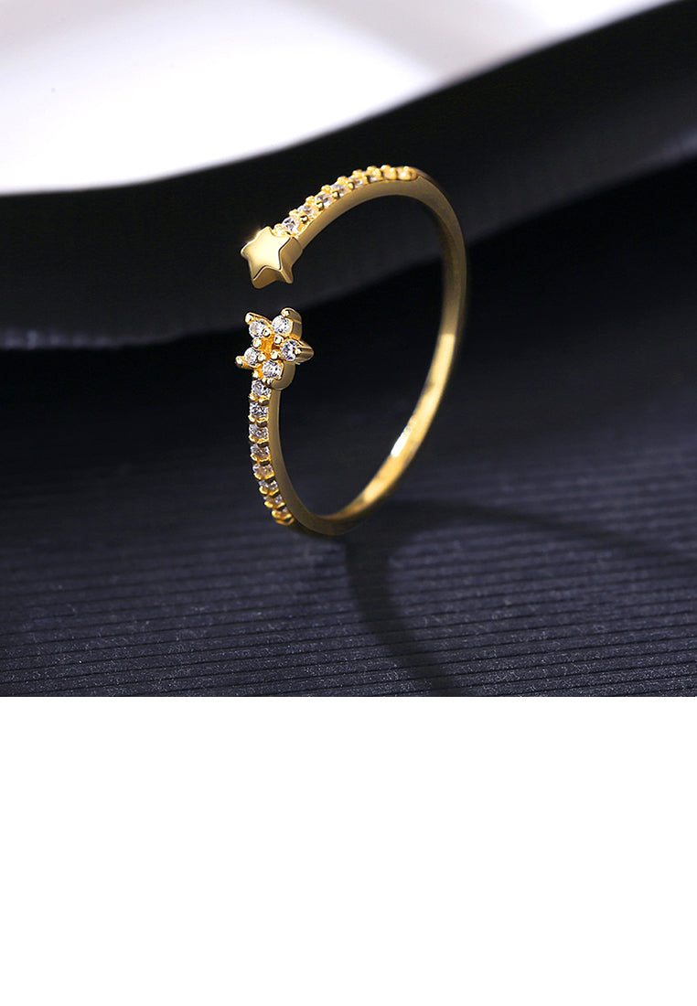 925 Sterling Silver Plated Gold Simple Fashion Star Adjustable Opening Ring with Cubic Zirconia - Luxurious Look