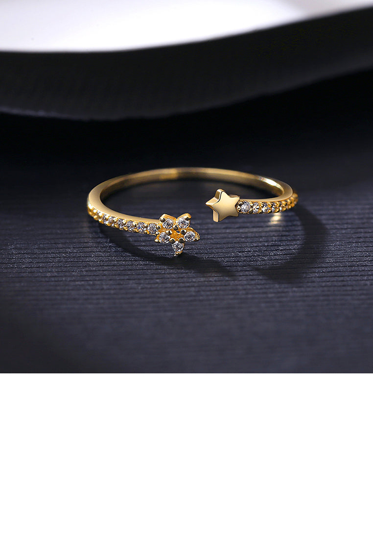 925 Sterling Silver Plated Gold Simple Fashion Star Adjustable Opening Ring with Cubic Zirconia - Luxurious Look