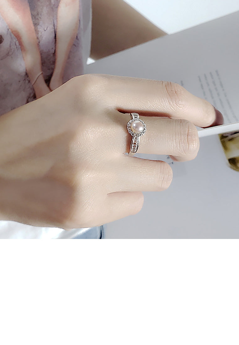 925 Sterling Silver Fashion Simple Geometric White Freshwater Pearl Adjustable Ring - Luxurious Look