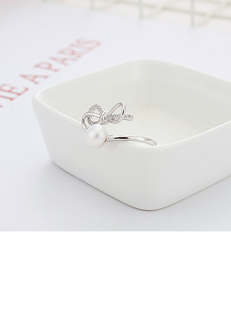 925 Sterling Silver Fashion Simple Ribbon Freshwater Pearl Adjustable Ring with Cubic Zirconia - Luxurious Look