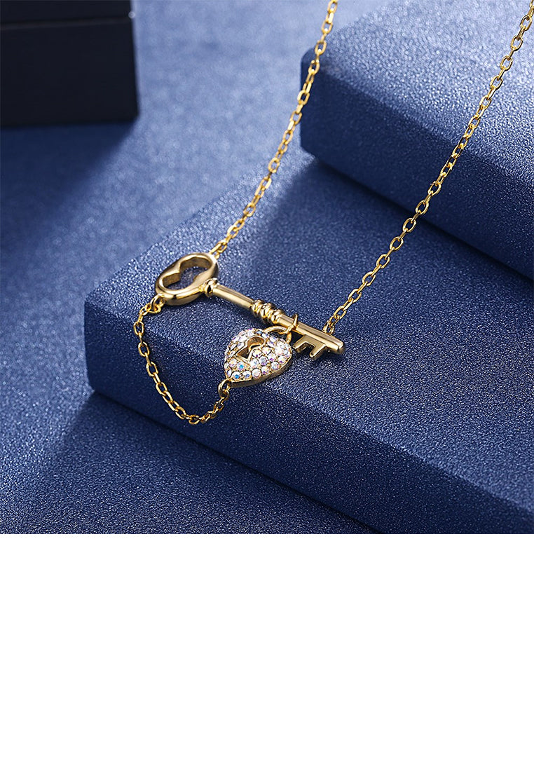 925 Sterling Silver Gold Plated Elegant Fashion Heart Lock and Key Necklace with Austrian Element Crystal