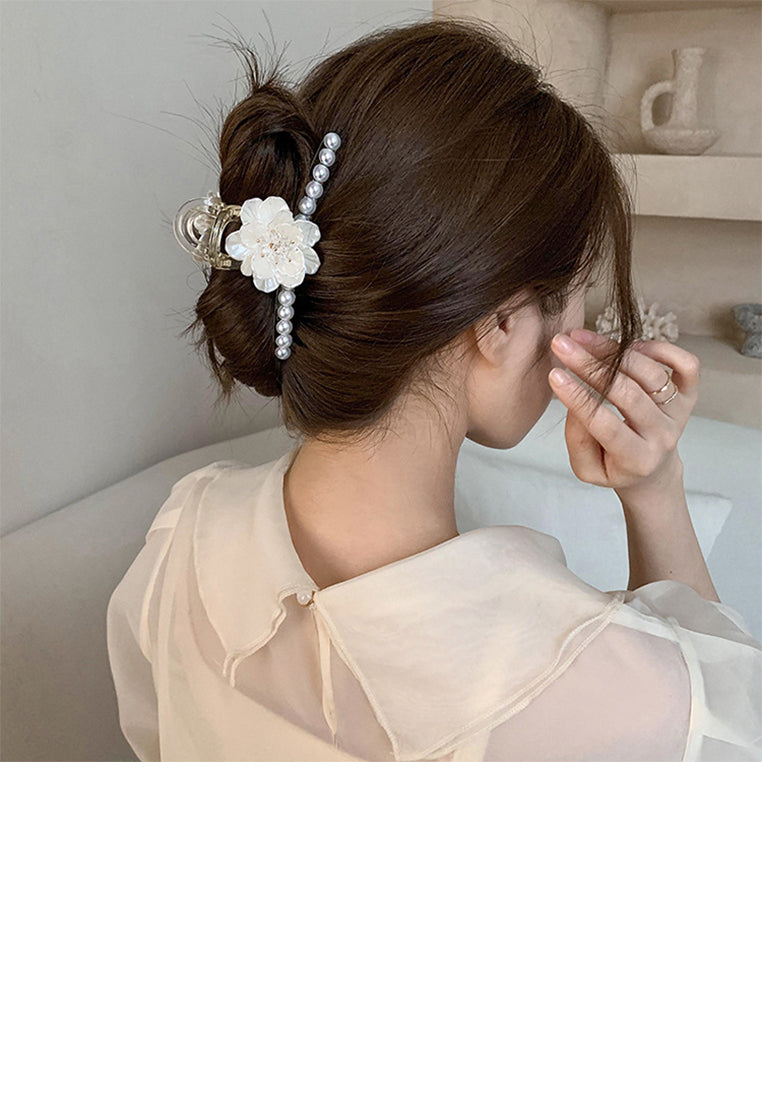 Fashion And Elegant Floral Geometric Imitation Pearl Hair Claw - Elegant Hairpiece - Luxurious Look