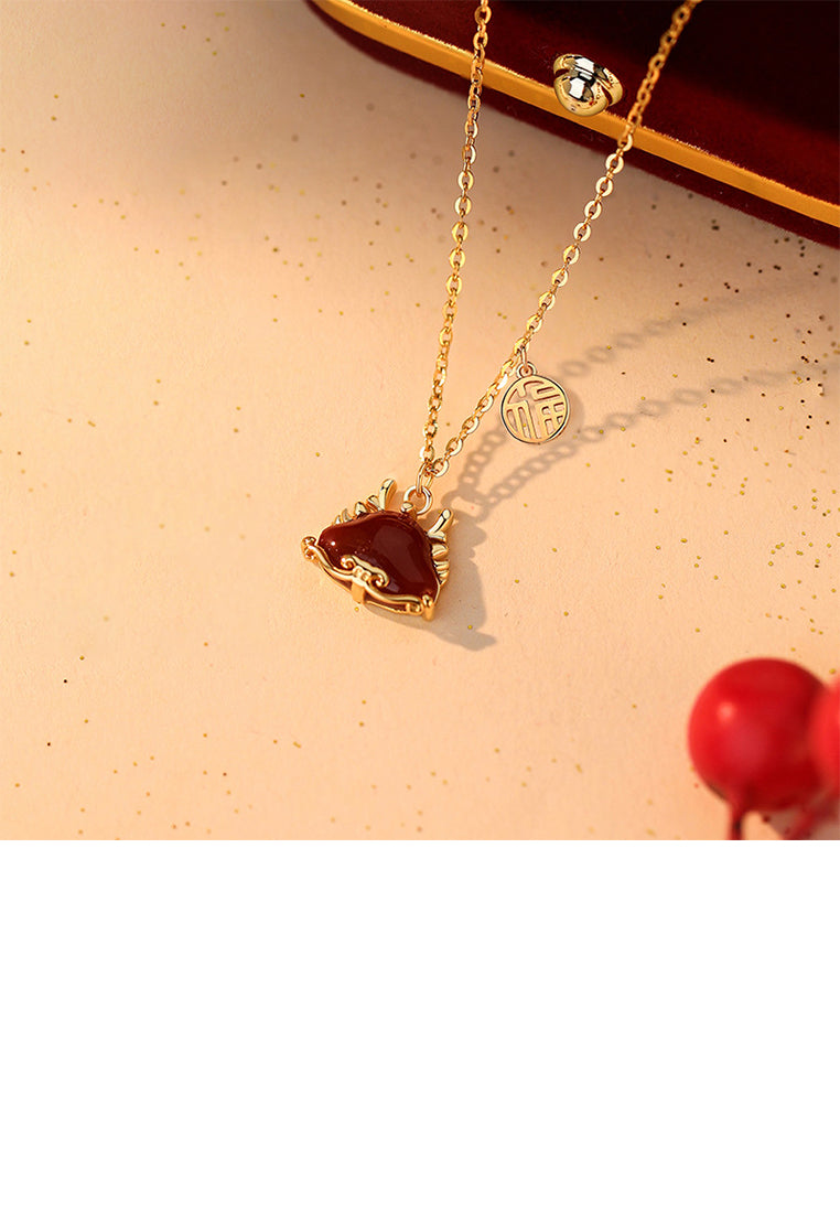 925 Sterling Silver Plated Gold Fashion Vintage Zodiac Dragon Pendant with Imitation Agate and Necklace