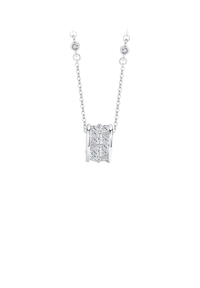 925 Sterling Silver Fashion Temperament Geometric Circle Pendant with Cubic Zirconia and Necklace - Luxurious Look