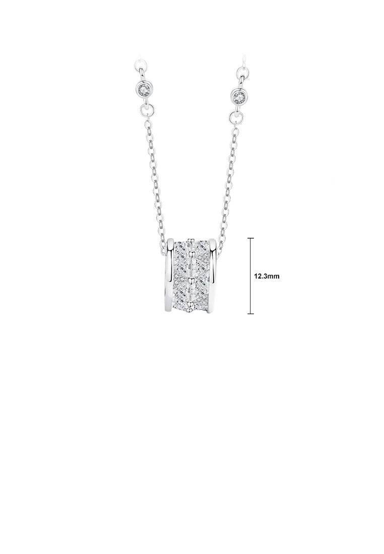 925 Sterling Silver Fashion Temperament Geometric Circle Pendant with Cubic Zirconia and Necklace - Luxurious Look