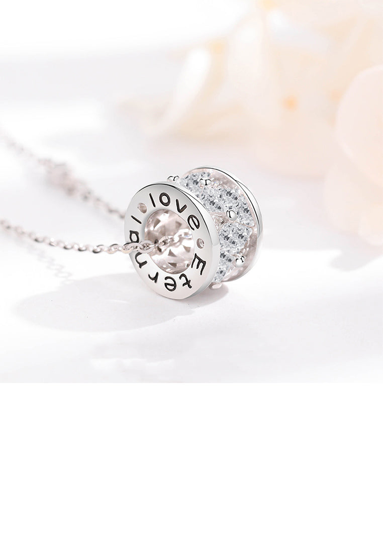 925 Sterling Silver Fashion Temperament Geometric Circle Pendant with Cubic Zirconia and Necklace - Luxurious Look