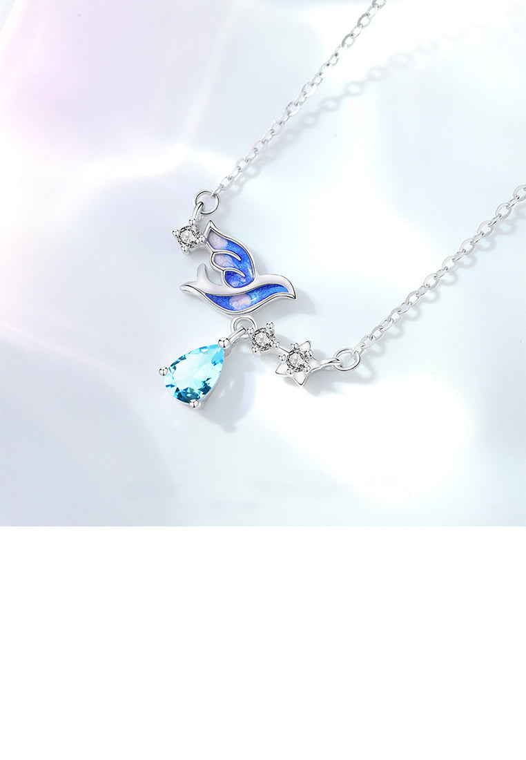 925 Sterling Silver Simple Magpie Star Pendant with Cubic Zirconia and Necklace - Luxurious Look