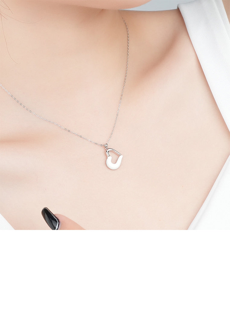 925 Sterling Silver Simple Fashion Hollow Heart Shape Mother-of-Pearl Pendant with Necklace