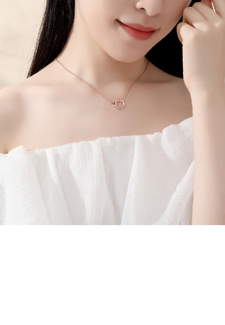 925 Sterling Silver Plated Rose Gold Fashion Romantic Heart-Shaped Mobius Double Ring Pendant with Cubic Zirconia and Necklace - Luxurious Look