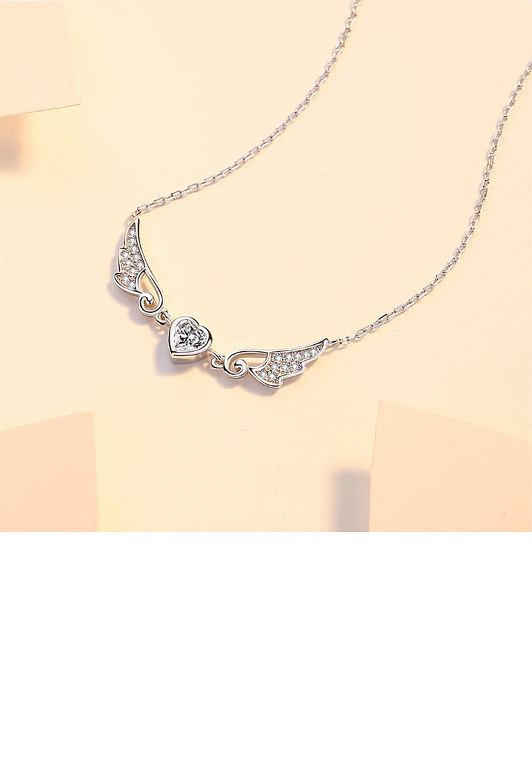 925 Sterling Silver Fashion Temperament Angel Wing Heart Pendant with Cubic Zirconia and Necklace - Luxurious Look