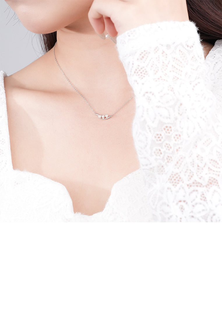 925 Sterling Silver Simple Fashion Pea Imitation Pearl Pendant with Necklace - Luxurious Look