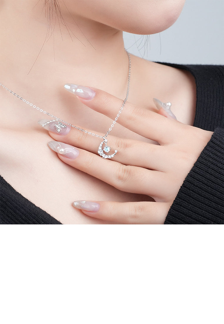 925 Sterling Silver Fashion Bright Moon Pendant with Cubic Zirconia and Necklace - Luxurious Look