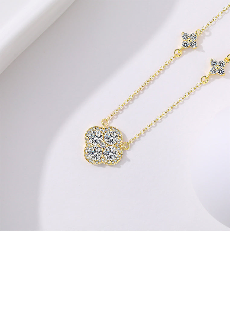 925 Sterling Silver Plated Gold Simple Brilliant Four-leafed Clover Pendant with Cubic Zirconia and Necklace - Luxurious Look