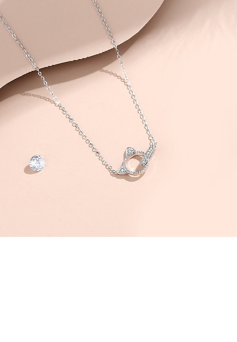 925 Sterling Silver Simple Cute Cat Double Ring Pendant with Cubic Zirconia and Necklace - Luxurious Look