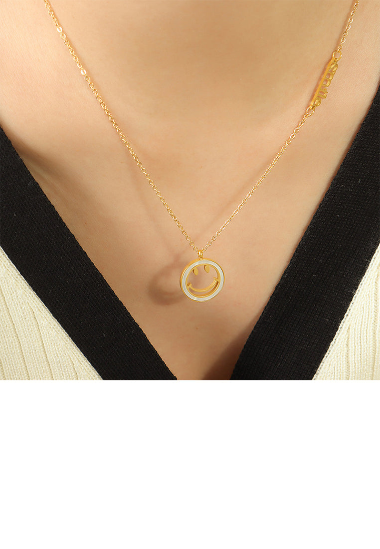 Simple and Cute Plated Gold 316L Stainless Steel Hollow Smile Geometric Pendant with Necklace