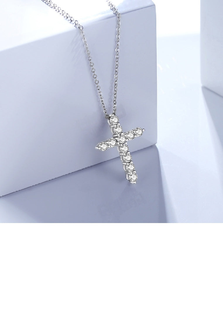 925 Sterling Silver Fashion Brilliant Cross Pendant with Cubic Zirconia and Necklace - Luxurious Look