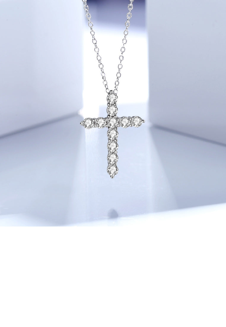 925 Sterling Silver Fashion Brilliant Cross Pendant with Cubic Zirconia and Necklace - Luxurious Look
