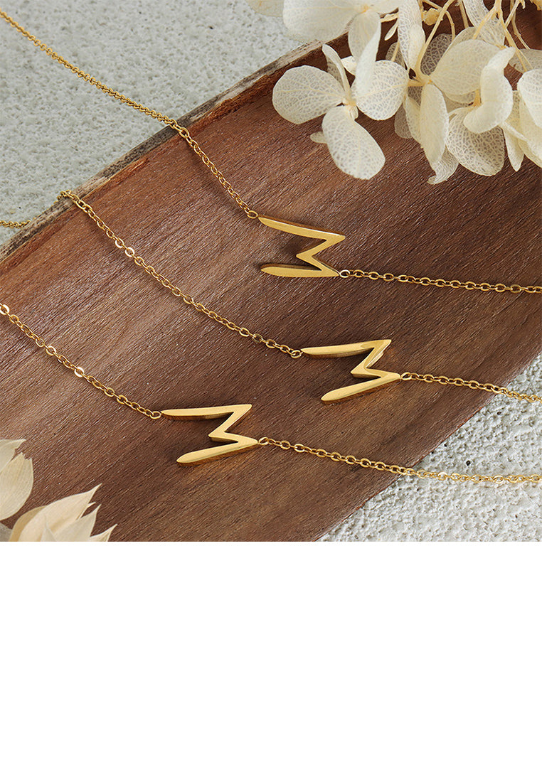 Simple and Personalized Plated Gold 316L Stainless Steel Alphabet M Pendant with Necklace