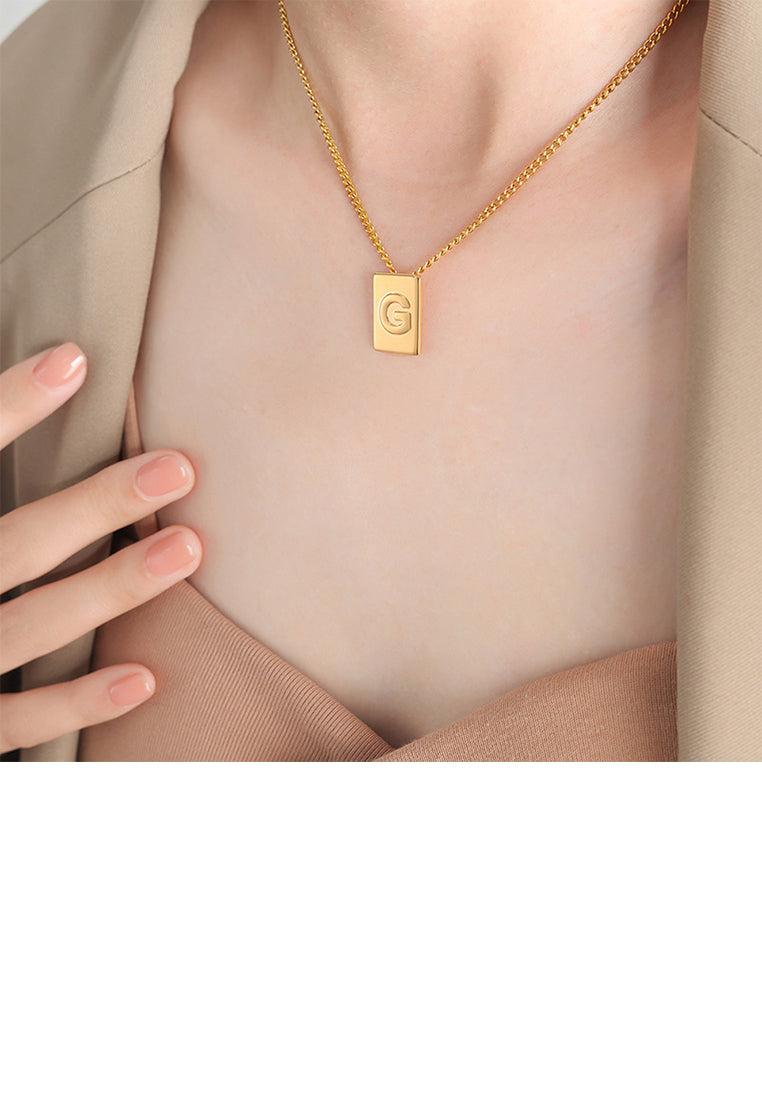 Fashion and Simple Plated Gold 316L Stainless Steel Alphabet G Geometric Square Pendant with Necklace