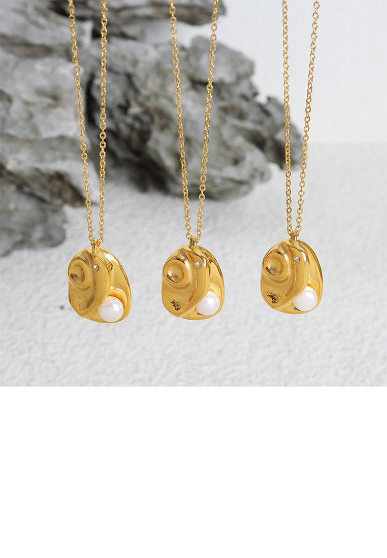 Fashion and Creative Plated Gold 316L Stainless Steel Irregular Geometric Pendant with Imitation Pearls and Necklace