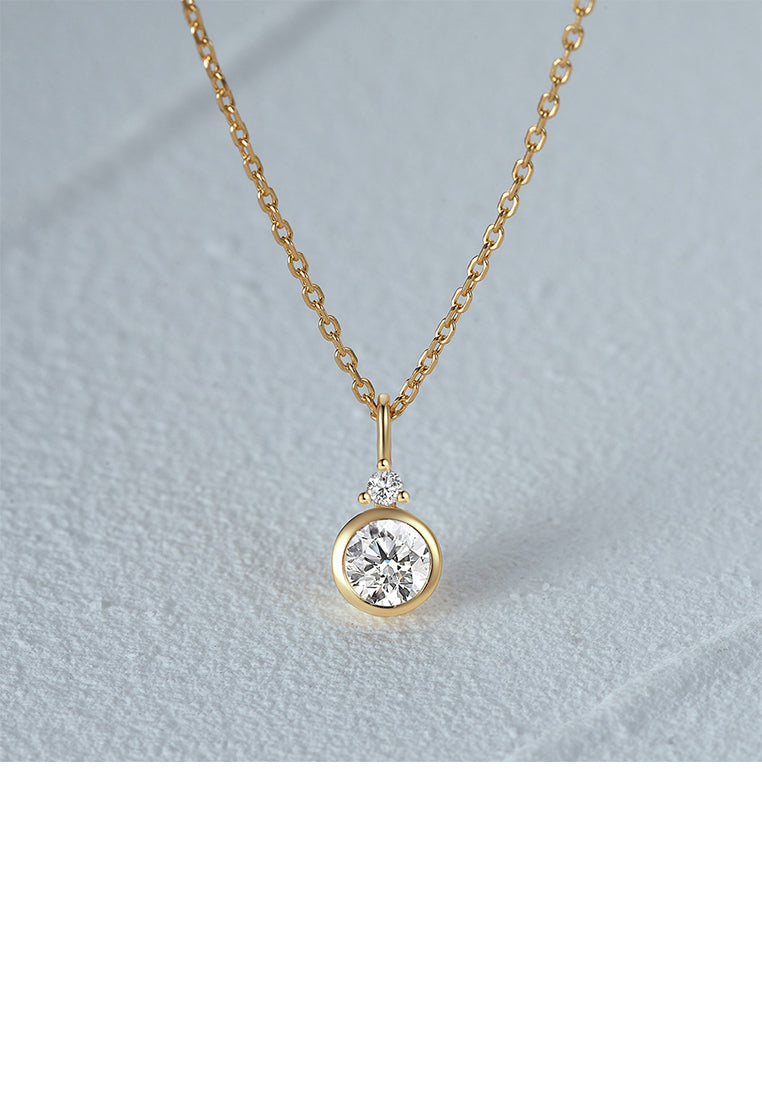 925 Sterling Silver Plated Gold Simple and Fashion Geometric Round Pendant with Cubic Zirconia and Necklace - Luxurious Look