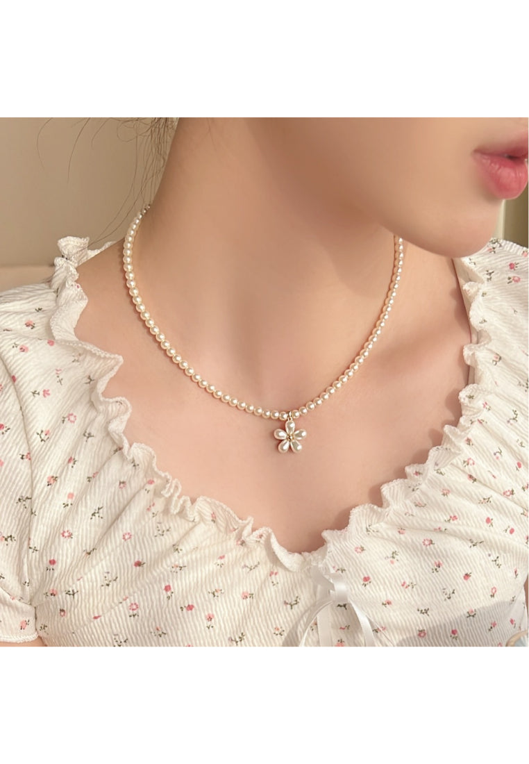Fashion Elegant Plated Gold 316L Stainless Steel Cross Imitation Pearl Pendant with Beaded Necklace - Luxurious Look