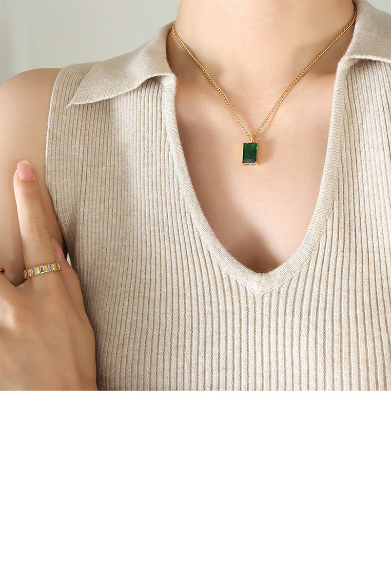 Simple Fashion Plated Gold 316L Stainless Steel Geometric Square Pendant with Green Cubic Zirconia and Necklace - Luxurious Look