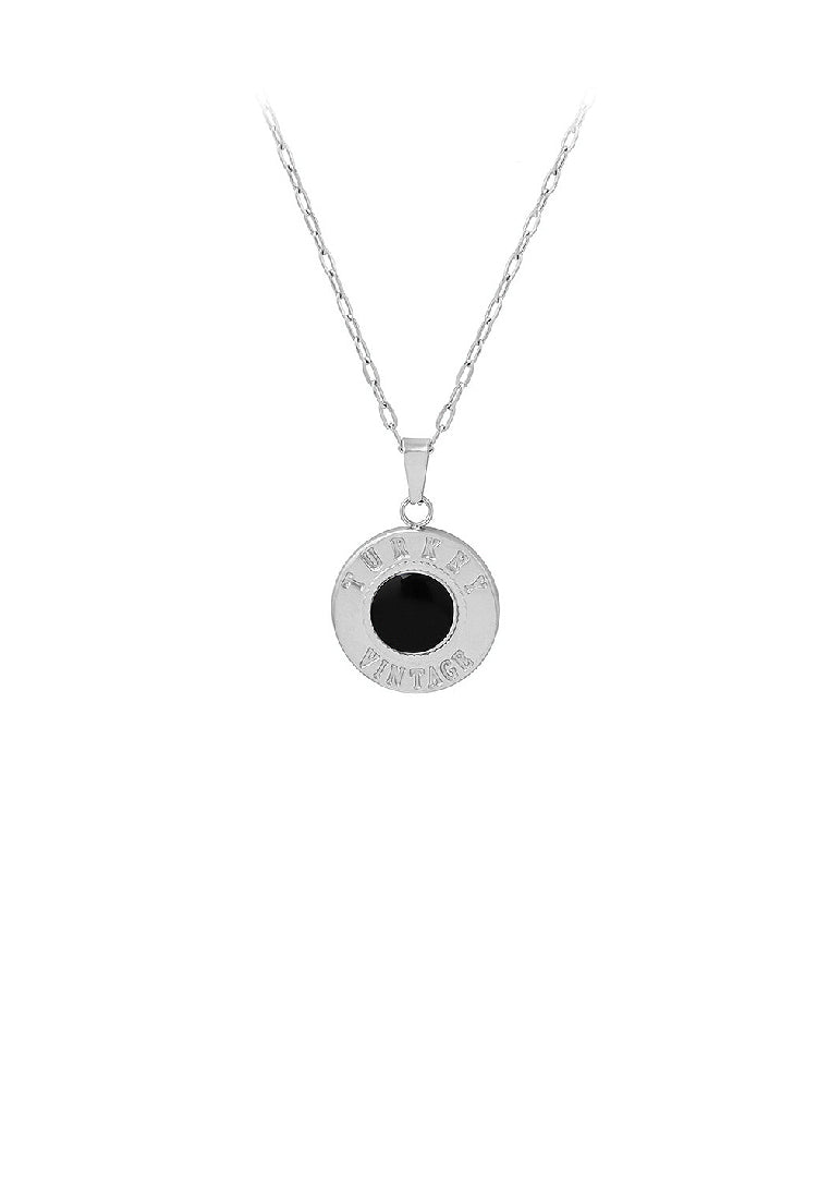 Simple and Elegant 316L Stainless Steel English Alphabet Geometric Round Pendant with Black Cats Eye and Necklace