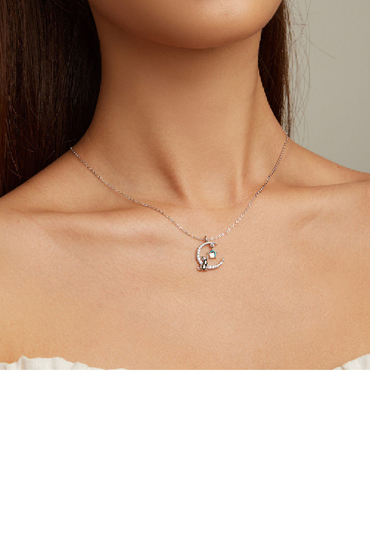 925 Sterling Silver Fashion Temperament Moon Cat Moonstone Pendant with Cubic Zirconia and Necklace - Luxurious Look