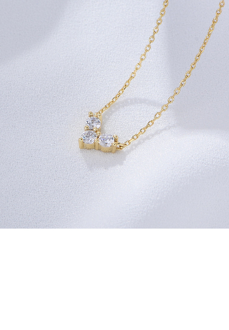 925 Sterling Silver Plated Gold Simple Fashion Heart Pendant with Cubic Zirconia and Necklace - Luxurious Look