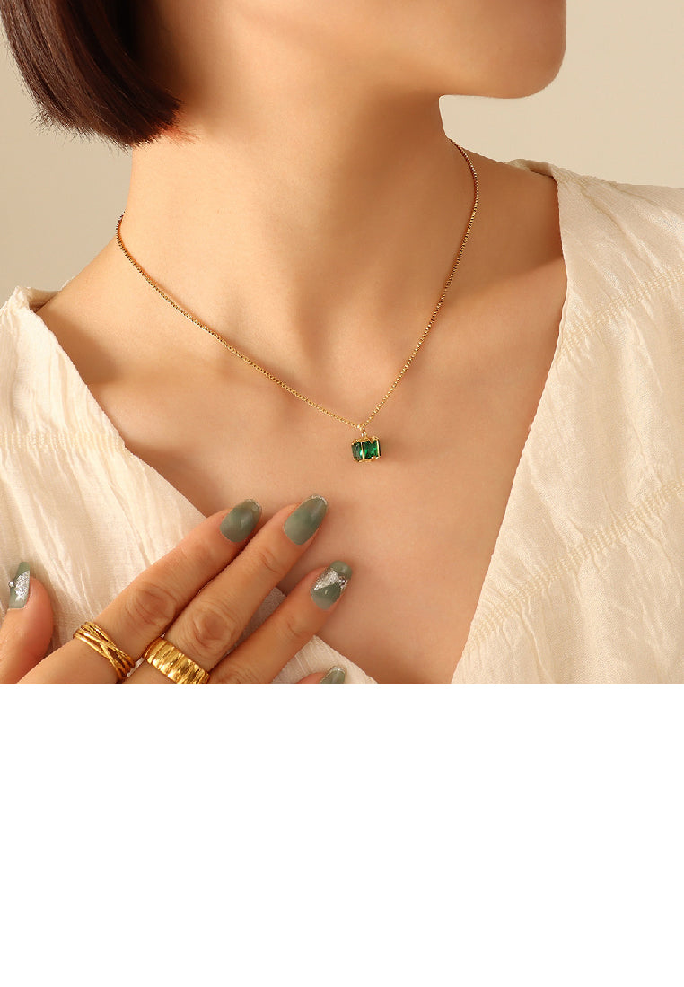 Fashion Elegant Plated Gold 316L Stainless Steel Geometric Square Green Cubic Zirconia Pendant with Necklace - Luxurious Look