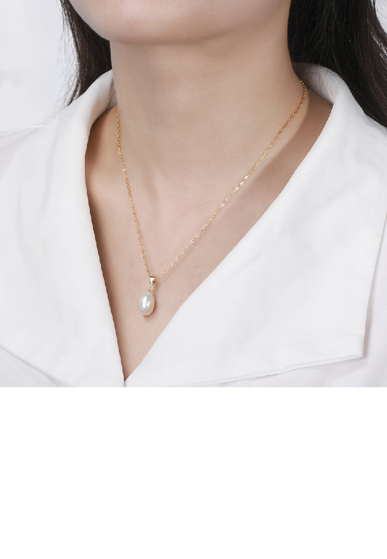 925 Sterling Silver Plated Gold Simple Fashion Geometric Freshwater Pearl Pendant with Necklace - Luxurious Look