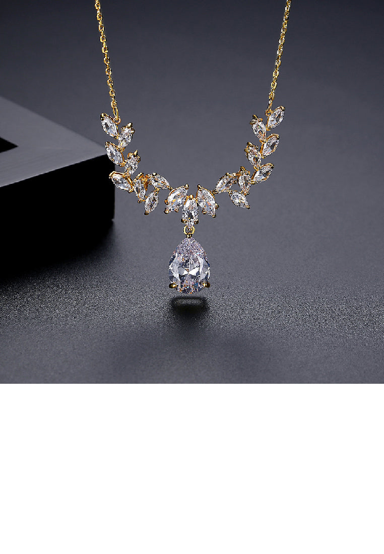 Elegant Brilliant Plated Gold Geometric Water Drop-Shaped Cubic Zirconia Pendant with Necklace - Luxurious Look