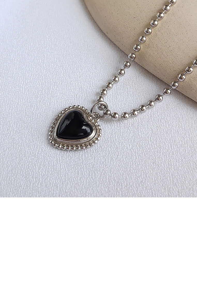925 Sterling Silver Simple Fashion Heart Black Agate Pendant with Beaded Necklace