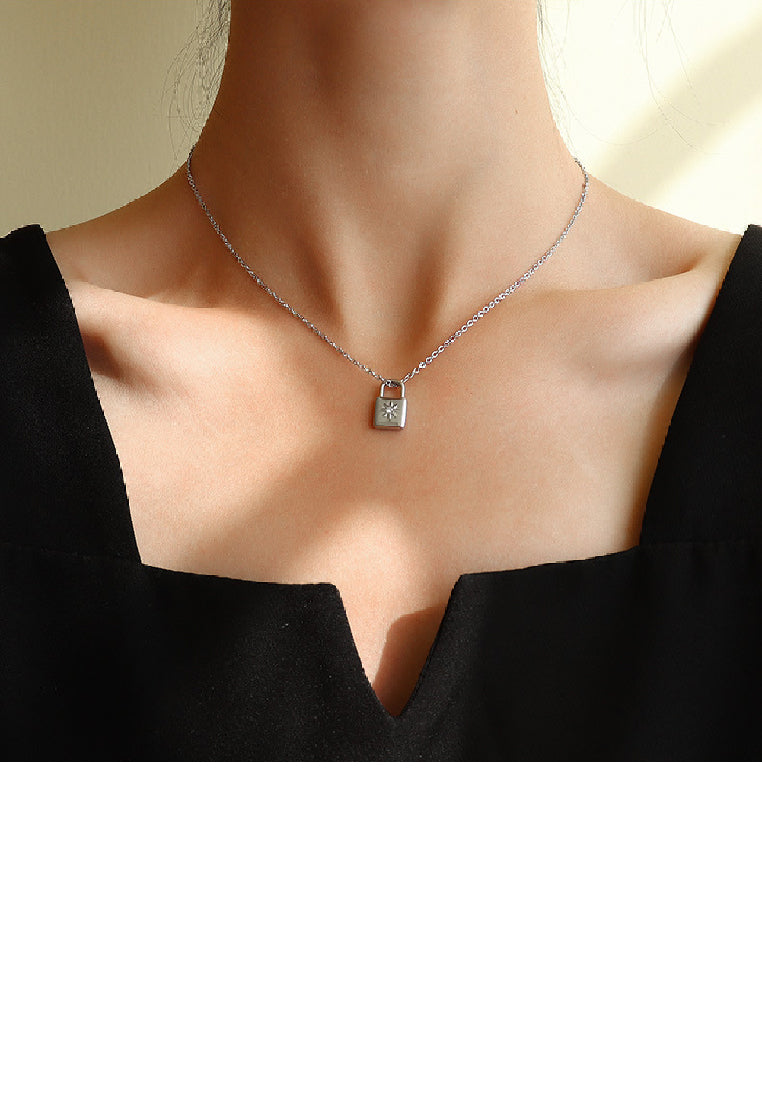 Simple Personality 316L Stainless Steel Lock Pendant with Cubic Zirconia and Necklace - Luxurious Look