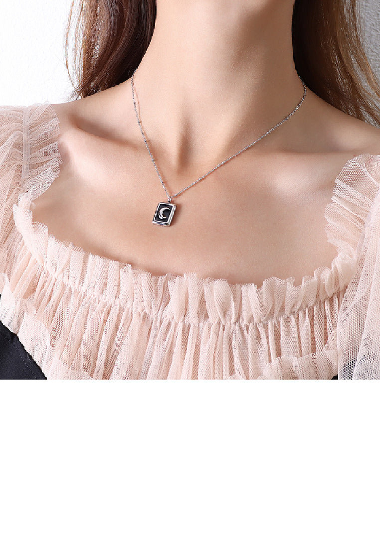 Fashion Simple 316L Stainless Steel Moon Geometric Square Pendant with Necklace