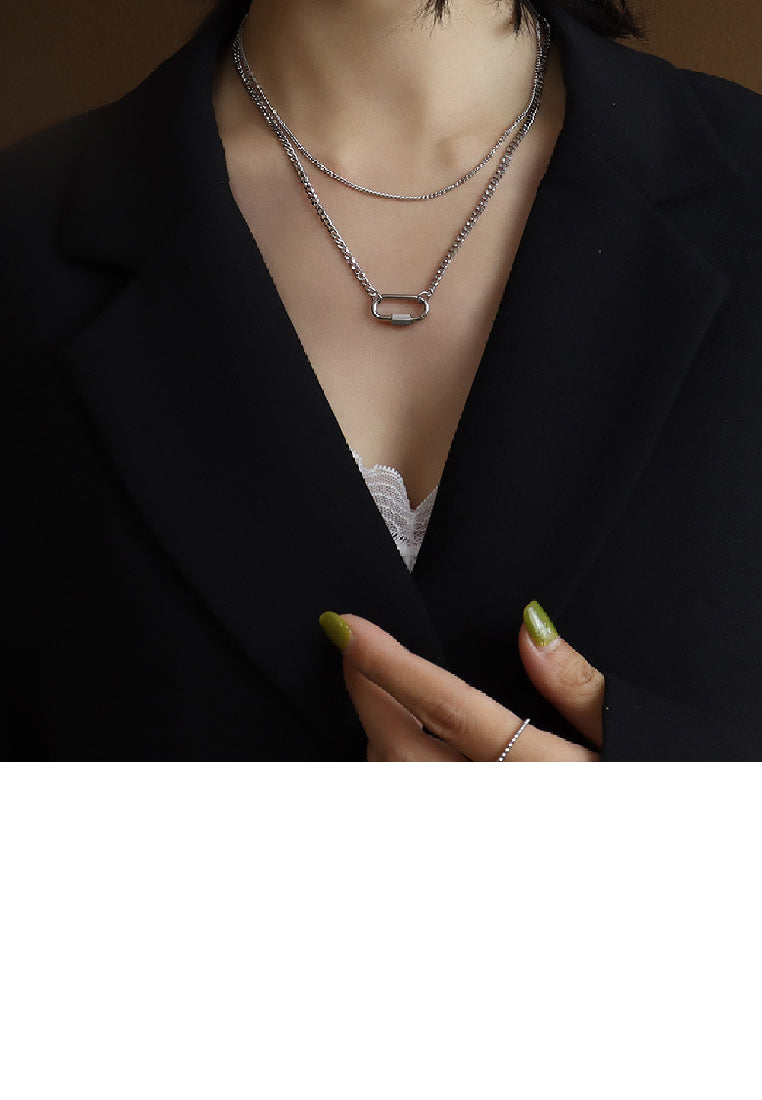 Simple Fashion 316L Stainless Steel Hollow Oval Pendant with Double Layer Necklace