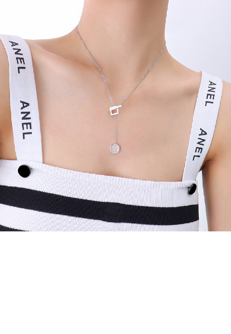 Simple Temperament 316L Stainless Steel Good Luck Round Tassel Pendant with Necklace