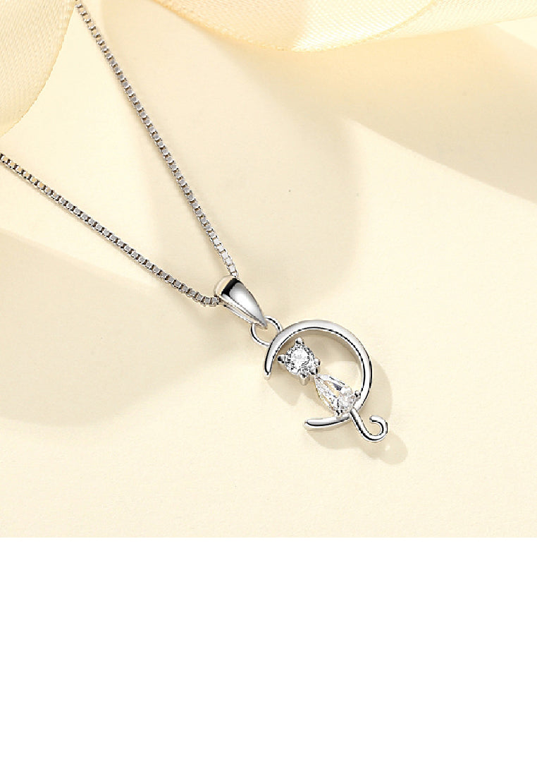 925 Sterling Silver Simple Cute Moon Cat Pendant with Cubic Zirconia and Necklace - Luxurious Look